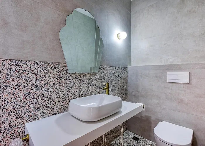 Exclusive 2br Townhouse With Garden Feriehus Sliema