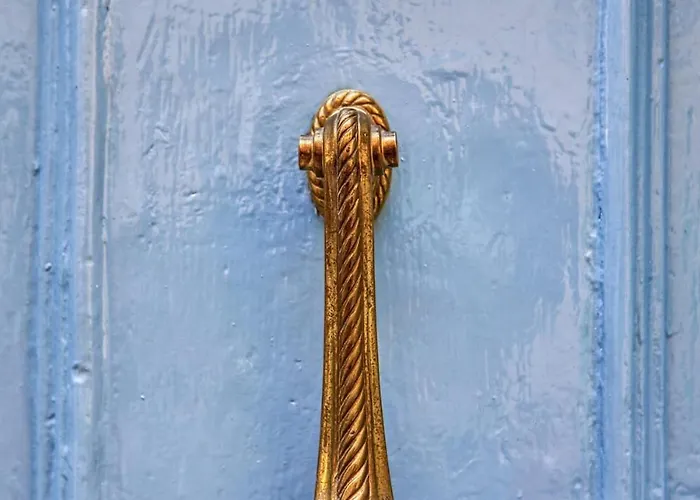 Exclusive 2br Townhouse With Garden Sliema